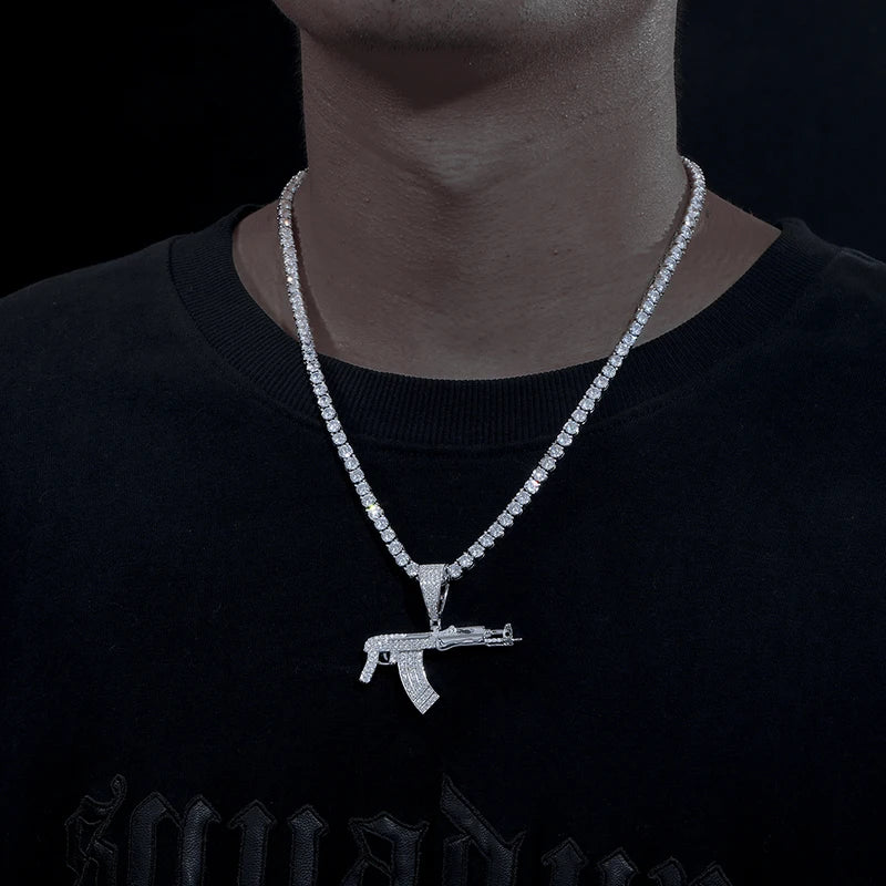 Draco pendant